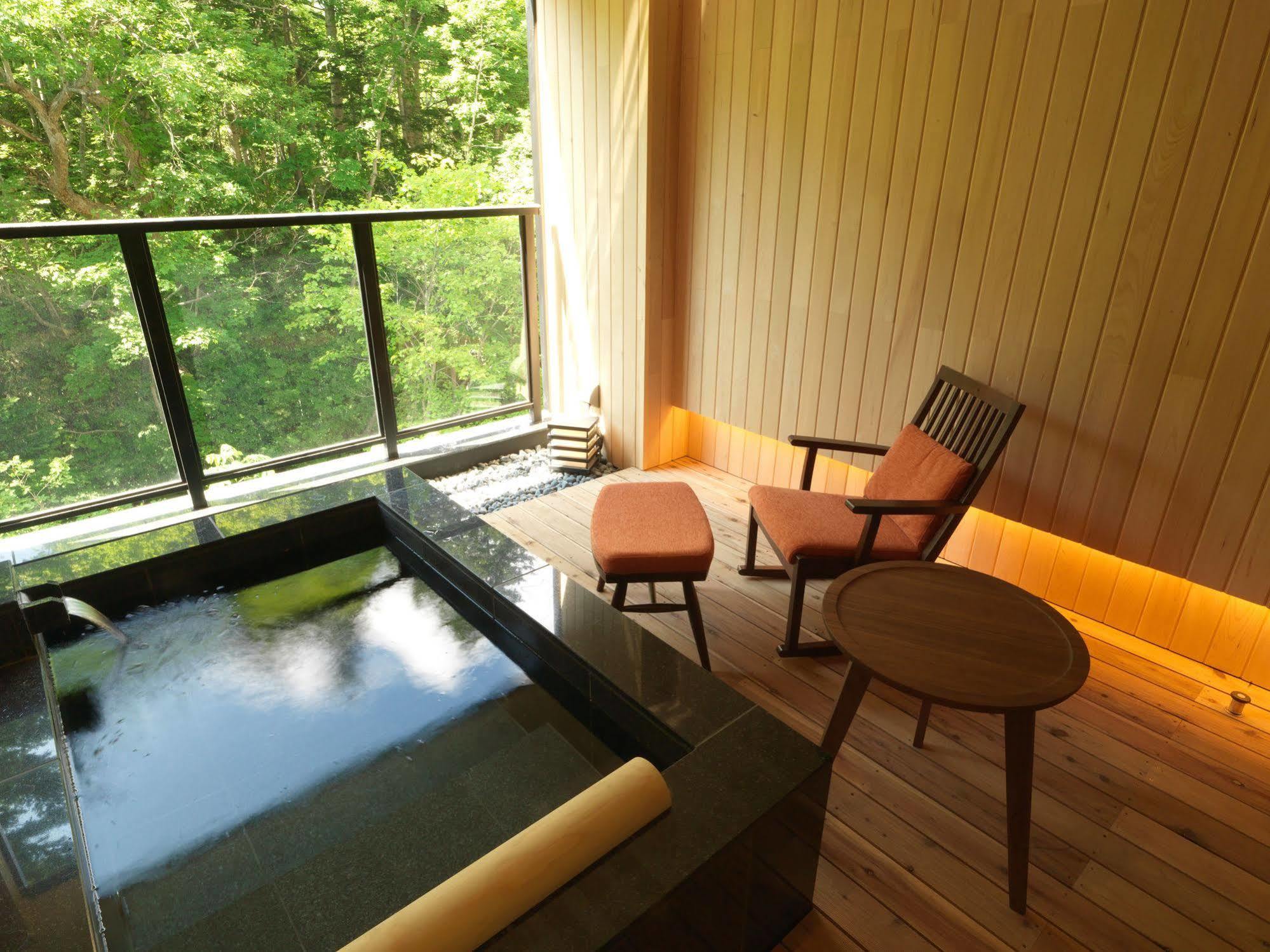 Niseko Konbu Onsen Tsuruga Moku-No-Sho Hotel Exterior foto